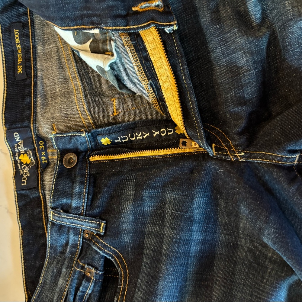 Lucky Brand Men's Blue Jeans - Picture 9 of 10